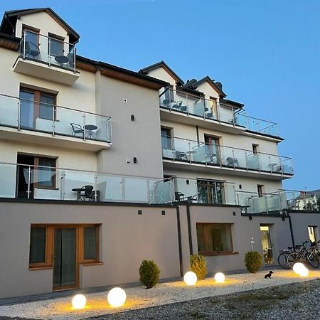 La Mer Pokoje I Apartamenty Wladyslawowo Luaran gambar