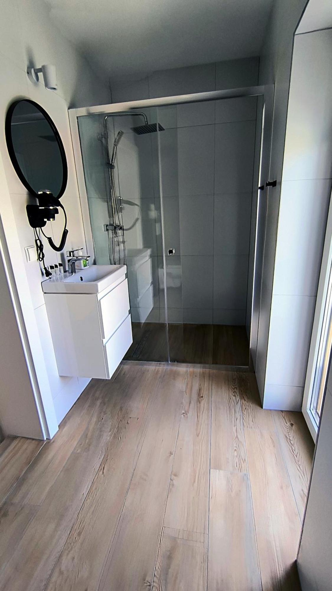 La Mer Pokoje I Apartamenty Wladyslawowo Bilik gambar